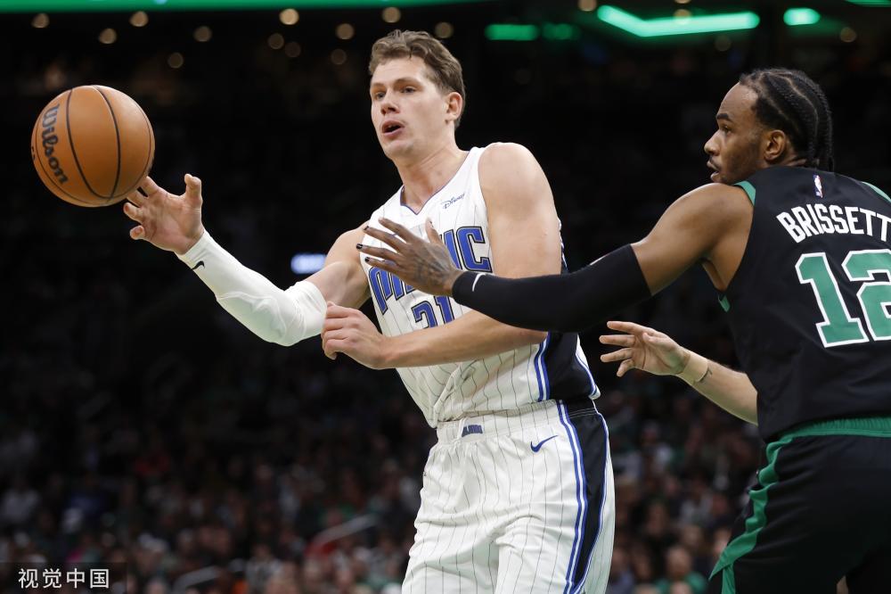 前锋需要具 前锋需要具