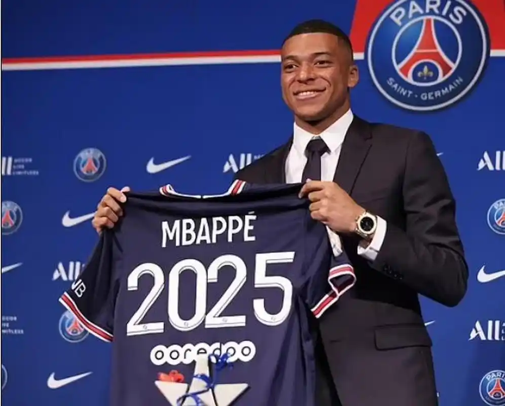 迅速赢得了 迅速赢得了