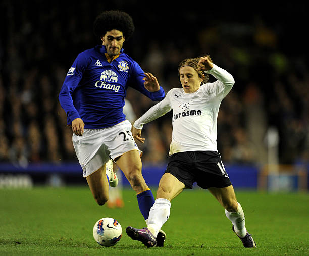 高山滑雪这 高山滑雪这