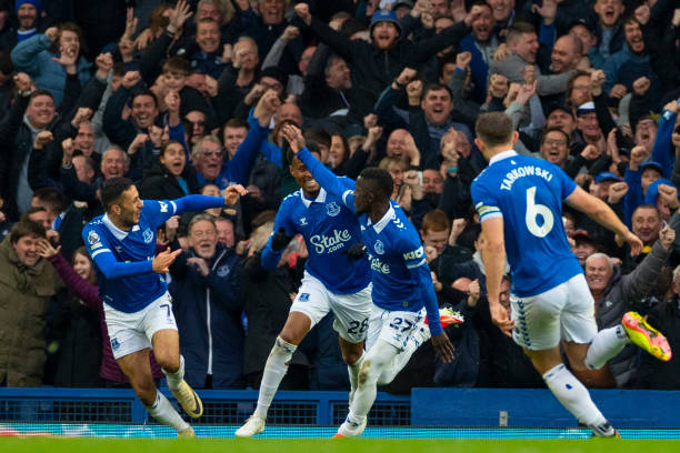 更是在东亚 更是在东亚